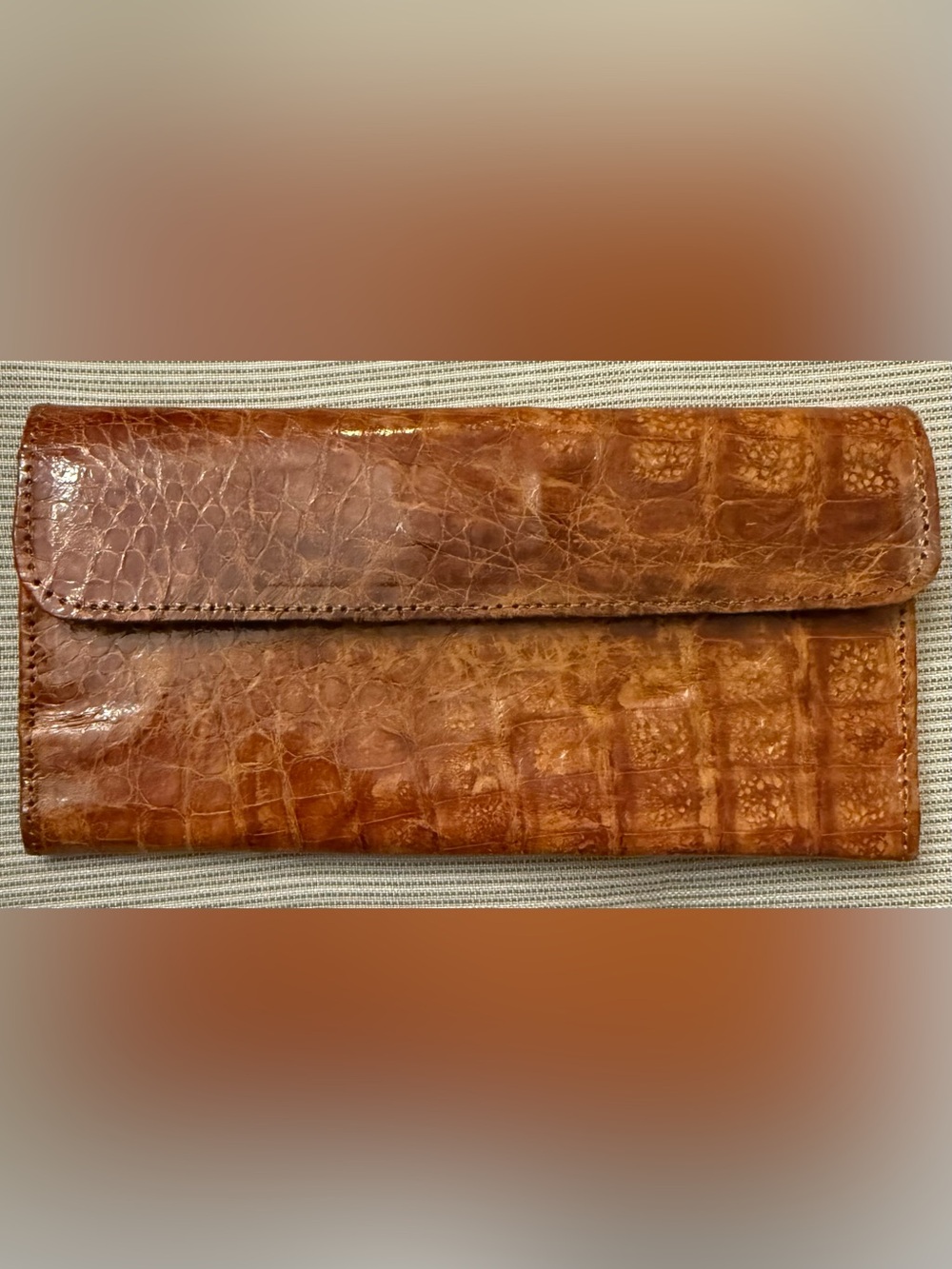 Leather Crocodile Fold Wallet - Brown w/suede interior vintage